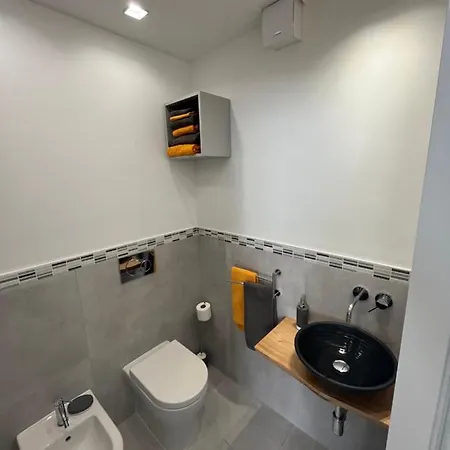 La Mignon Apartment *